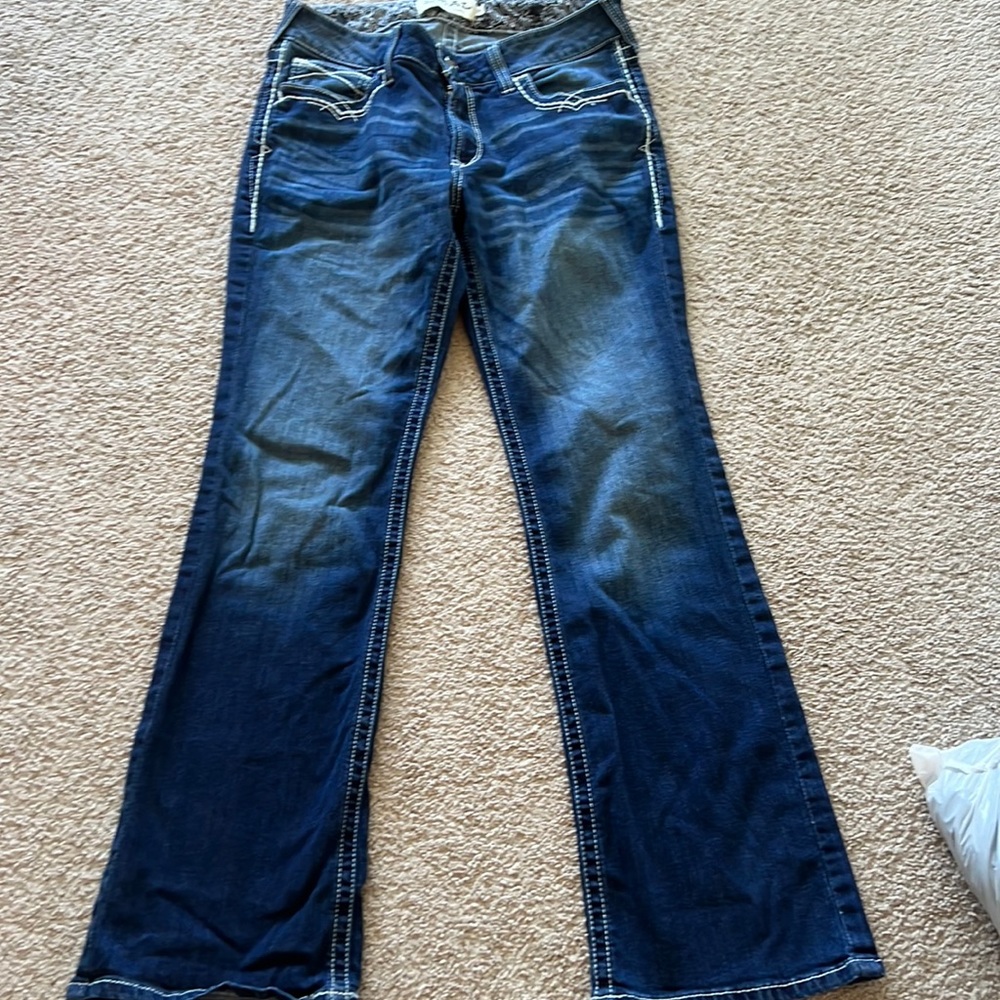 Ariat jeans, dark blue, the best jeans, very comfy, worn a few times
